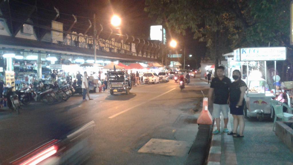 Jaidee House Hotell Chiang Mai Exteriör bild